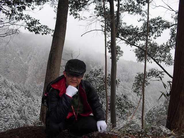冬の吉野山で記念撮影