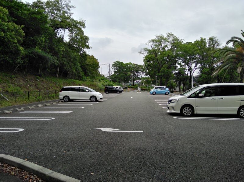 五月山の駐車場